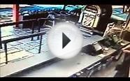 Man Robs Fast Food Restaurant